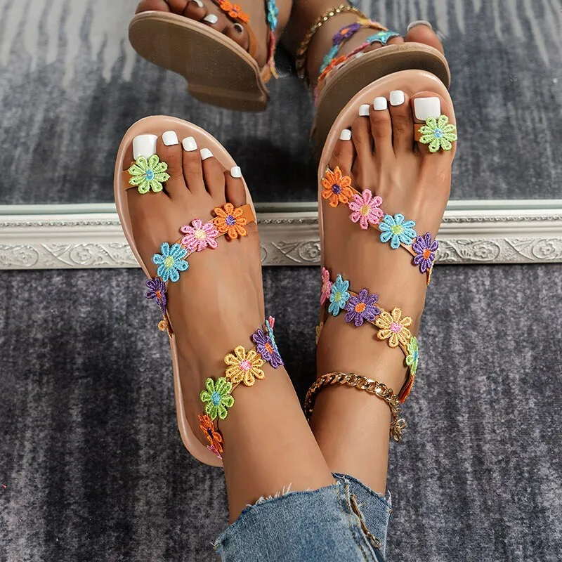 Women's Sandals New Summer Fashion Gladiator Flat Sandals Female Floral Boho Leisure Beach Sandals Women's Plus Size 43